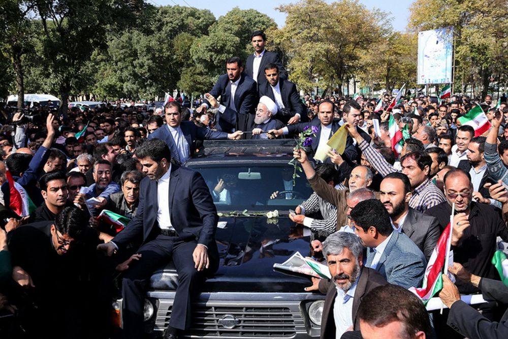 تصاویر : استقبال از روحانی در اراک