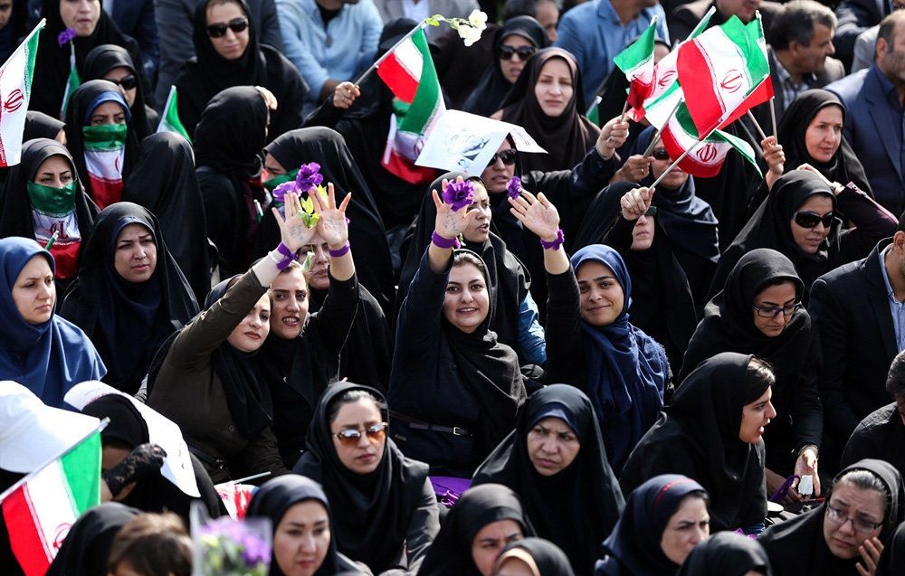 تصاویر : استقبال از روحانی در اراک