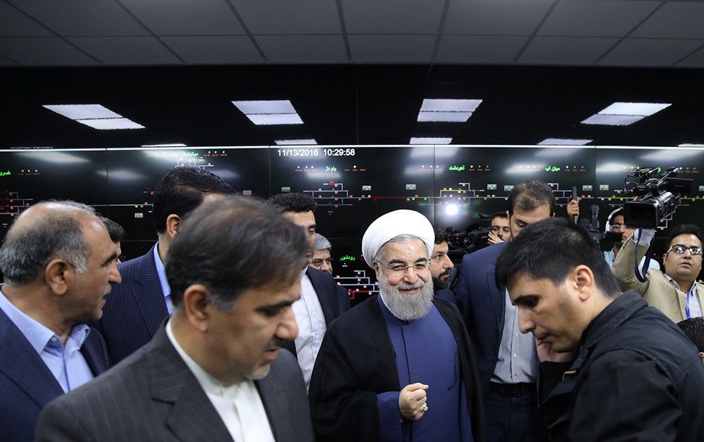 تصاویر : سفر روحانی به اهواز و افتتاح 3 پروژه بزرگ نفتی