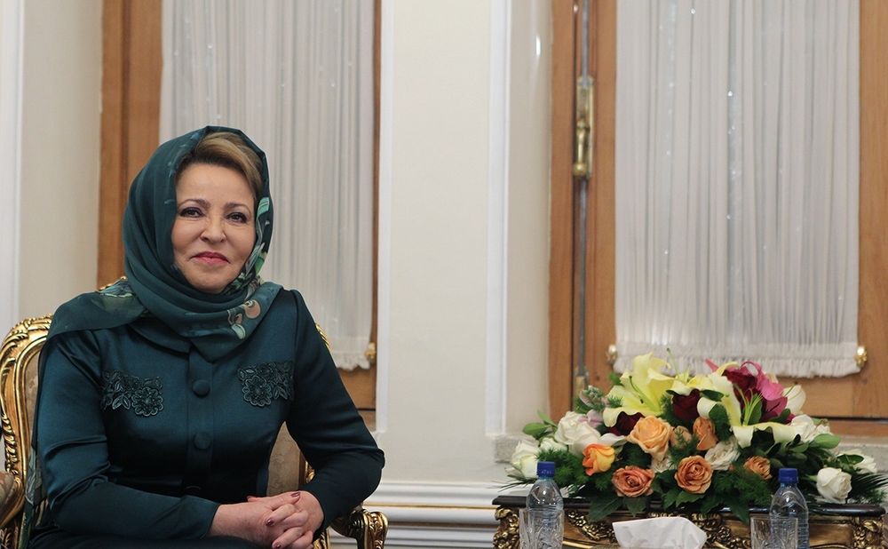 تصاویر : دیدار رئیس شورای فدراسیون روسیه با ظریف