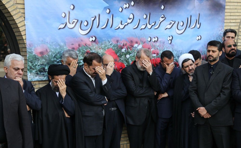 تصاویر : تشییع پیکر شهید محسن خزایی