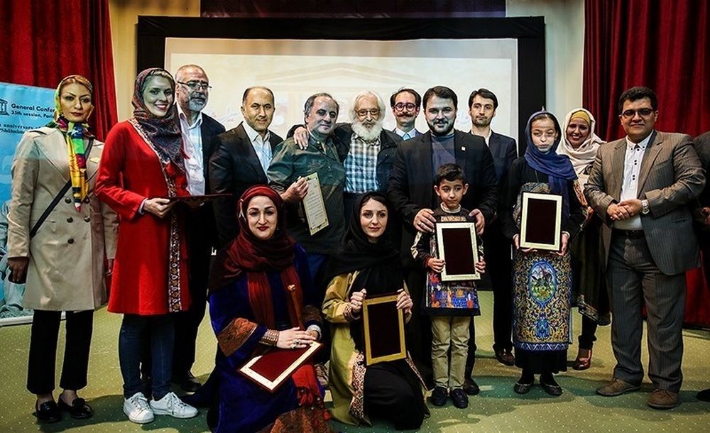 تصاویر : مراسم بزرگداشت جمشید مشایخی