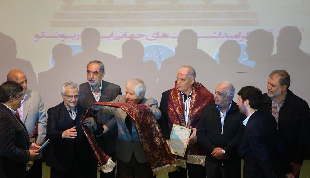 تصاویر : مراسم بزرگداشت جمشید مشایخی