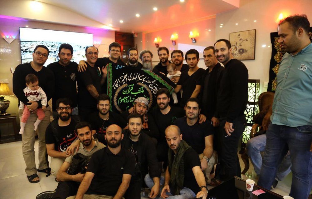 تصاویر : کاروان هنرمندان در پیاده روی اربعین