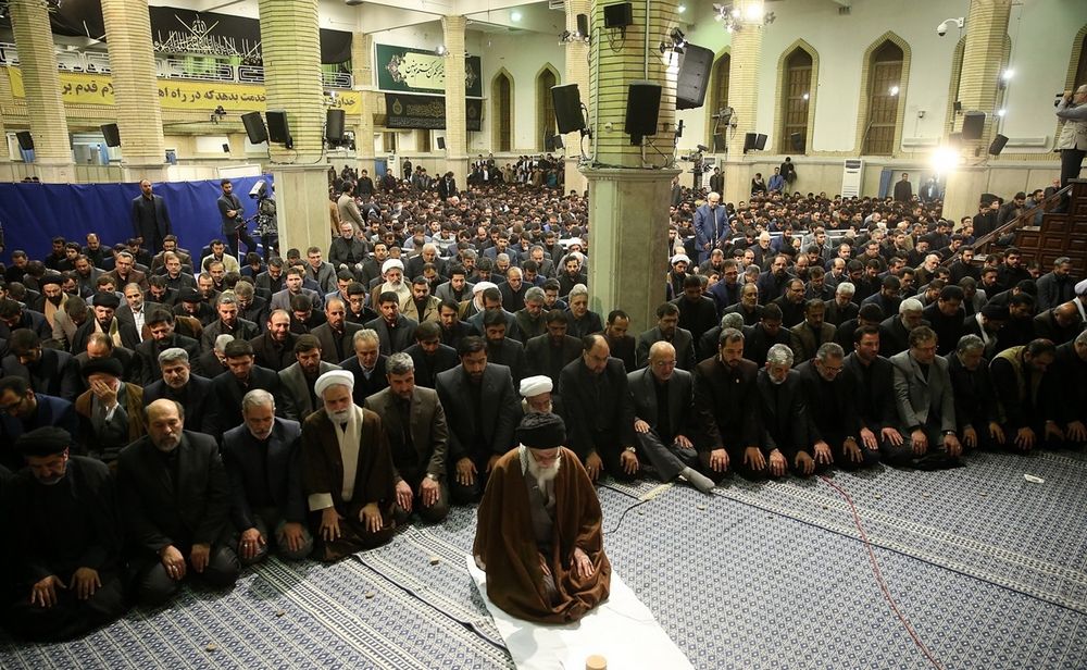 تصاویر : عزاداری مراسم اربعین در حضور رهبر معظم انقلاب