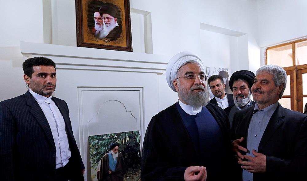 تصاویر : حضور روحانی در بیت امام خمینی (ره)