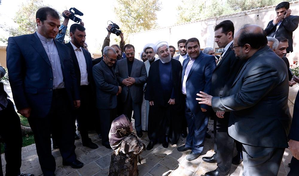 تصاویر : حضور روحانی در بیت امام خمینی (ره)