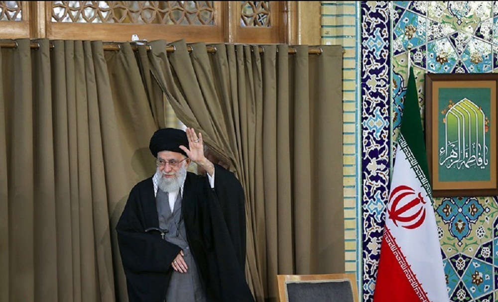 تصاویر : سخنرانی نوروزی رهبر معظم انقلاب در حرم مطهر رضوی