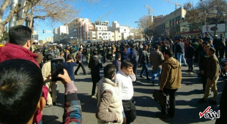 روزنامه جمهوری اسلامی: همه ناآرامی ها زیر سر تخم مرغ و تلگرام بود؟! روزنامه جمهوری اسلامی: همه ناآرامی ها زیر سر تخم مرغ و تلگرام بود؟!