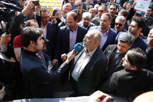 حضور بانک کشاورزی در راهپیمایی یوم الله 22 بهمن
