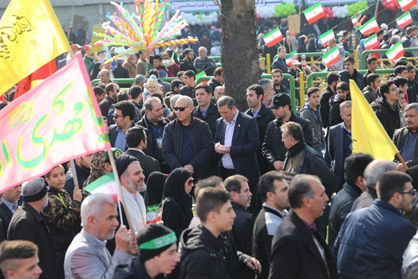 حضور بانک کشاورزی در راهپیمایی یوم الله 22 بهمن
