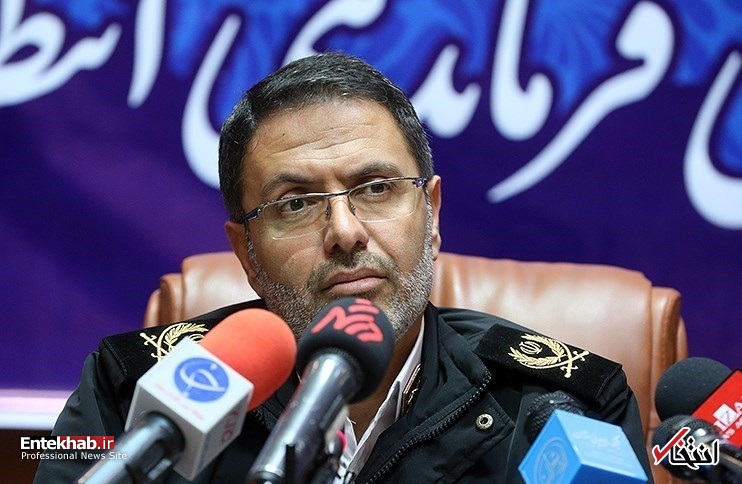 راهنمایی و رانندگی: خودروهای تهران 8 برابر ظرفیت معابر هستند راهنمایی و رانندگی: خودروهای تهران 8 برابر ظرفیت معابر هستند