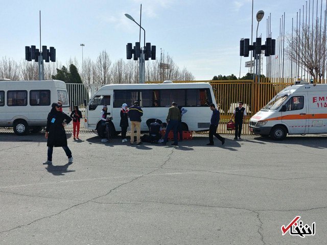 برخورد شدید بانوی دوگانه کار با مینی&zwnj;بوس در مسابقات قهرمانی ایران