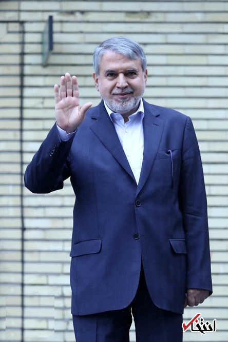 تجلیل از صالحی امیری در نشست معاون فرهنگی اجتماعی شهرداری تهران