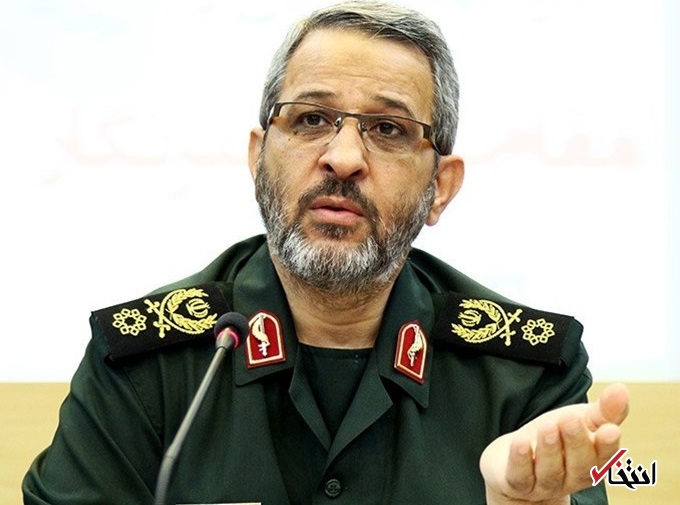 آن گروهی که خنجر از رو بسته و سپاه را می کوبند گمان نکنند که ما فکر می کنیم رفتارشان از روی جهالت است؛ ما به این قضیه با تردید نگاه می کنیم