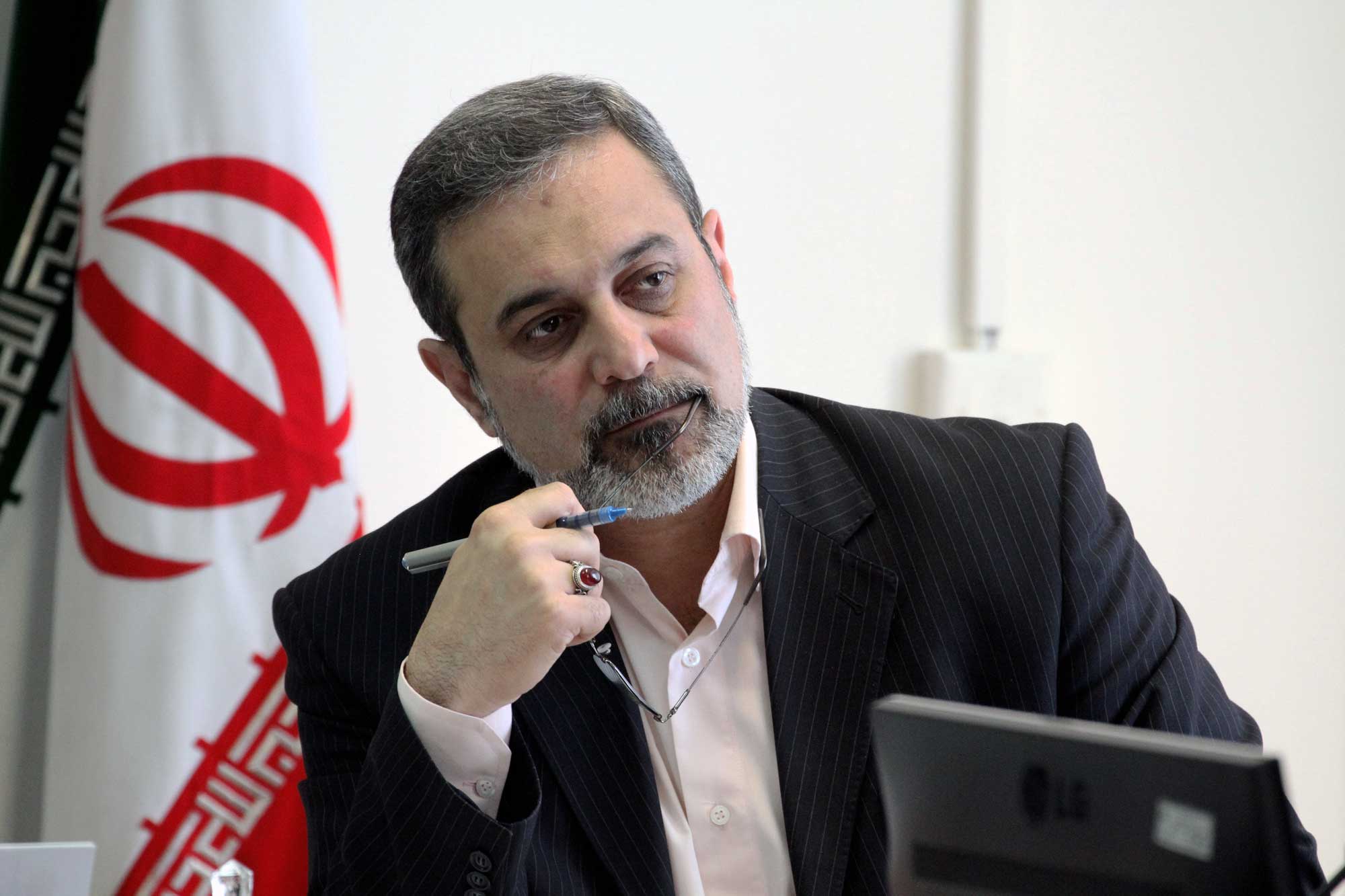وزیر آموزش و پرورش: مدرسه پادگان نیست