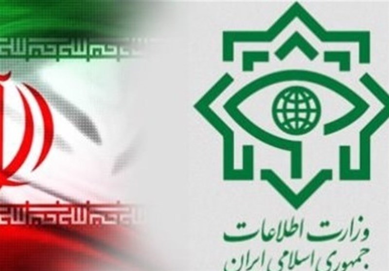 انهدام شبکه مفسدان ارز دولتی توسط وزارت اطلاعات / ۱۱ نفر بازداشت شدند انهدام شبکه مفسدان ارز دولتی توسط وزارت اطلاعات / ۱۱ نفر بازداشت شدند