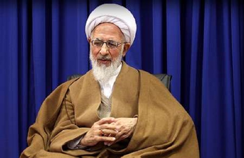 جوادی آملی در دیدار اساتید درمان سرطان: سرطان اختلاس و حقوقهای نجومی، کشور را فلج میکند جوادی آملی در دیدار اساتید درمان سرطان: سرطان اختلاس و حقوقهای نجومی، کشور را فلج میکند