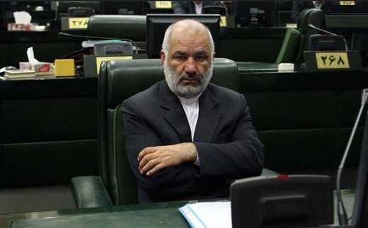 کامران: در راهروهای مجلس کارچاق کنی میکنند/اصفهان آتش زیر خاکستر است / در آینده هر خطری باشد بر گردن لاریجانی و دولت است کامران: در راهروهای مجلس کارچاق کنی میکنند/اصفهان آتش زیر خاکستر است / در آینده هر خطری باشد بر گردن لاریجانی و دولت است