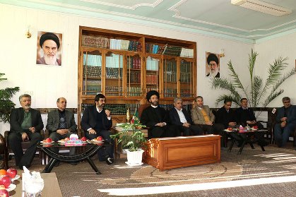 سفر مدیرعامل بانک ملّی به اردبیل/ تقدیر امام جمعه و استاندار اردبیل از خدمات بانک ملّی سفر مدیرعامل بانک ملّی به اردبیل/ تقدیر امام جمعه و استاندار اردبیل از خدمات بانک ملّی