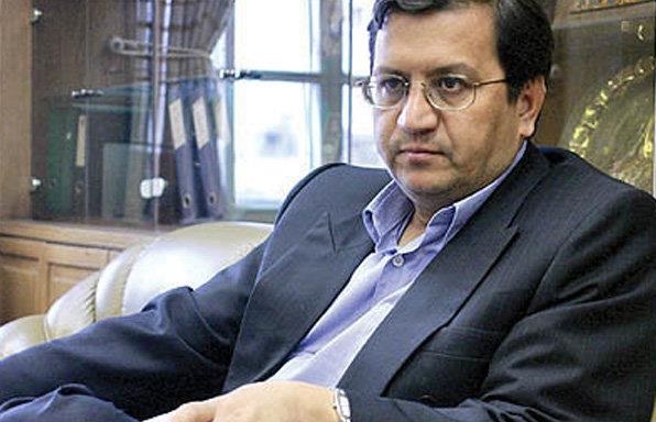 رئیس کل بانک مرکزی: در صورت تصویب دولت و تایید مجلس، دو سال دیگر هر هزار تومان، یک تومان می&zwnj;شود / پول های جدید به تدریج جایگزین اسکناس&zwnj;های فرسوده قبلی می شوند؛ هزینه آن با هزینه چاپ حجم زیاد اسکناس&zwnj;های فعلی قابل مقایسه نیست