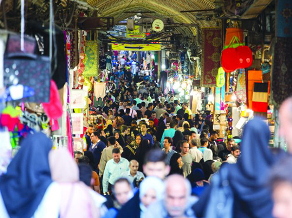 گزارش نیویورک تایمز از بحران اقتصادی ایران: حجم «طبقه متوسط» نصف شده / قبلا درصد زیادی از ایرانیها ماهانه ۷۰۰ دلار درآمد داشتند / هزینه پرواز به اروپا معادل دو ماه حقوق شده / در کوتاه مدت خرجهای لاکچری حذف خواهد شد گزارش نیویورک تایمز از بحران اقتصادی ایران: حجم «طبقه متوسط» نصف شده / قبلا درصد زیادی از ایرانیها ماهانه ۷۰۰ دلار درآمد داشتند / هزینه پرواز به اروپا معادل دو ماه حقوق شده / در کوتاه مدت خرجهای لاکچری حذف خواهد شد