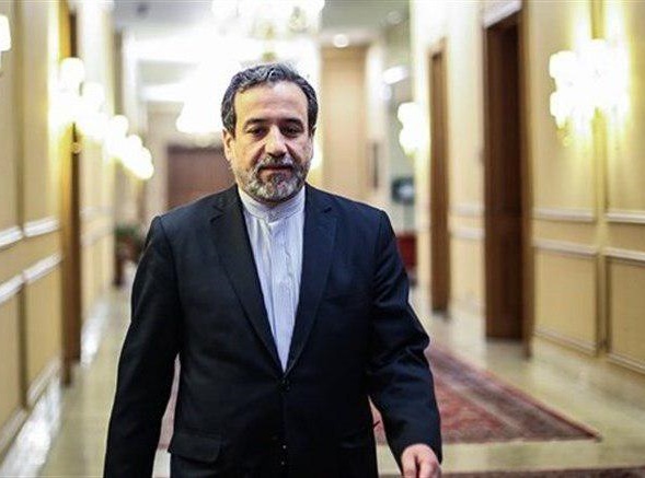 دیپلماتهای اروپایی به وزارت خارجه آمدند، اما عراقچی حتی اجازه نداد حرف بزنند، گفت: دیدار تمام است و در را بست / بیانیهای آماده کرده بودند، اما باوجود خواهشی که کردند، هیچکس در وزارت خارجه تحویلش نگرفت / عراقچی گفت: فکر کردم آمدهاید تا از کم کاریهای خود بگویید و عذرخواهی کنید دیپلماتهای اروپایی به وزارت خارجه آمدند، اما عراقچی حتی اجازه نداد حرف بزنند، گفت: دیدار تمام است و در را بست / بیانیهای آماده کرده بودند، اما باوجود خواهشی که کردند، هیچکس در وزارت خارجه تحویلش نگرفت / عراقچی گفت: فکر کردم آمدهاید تا از کم کاریهای خود بگویید و عذرخواهی کنید