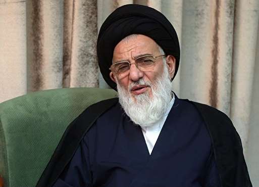 فوری / آیت الله هاشمی شاهرودی درگذشت / پیکر او در حرم حضرت معصومه(س) خاکسپاری می شود