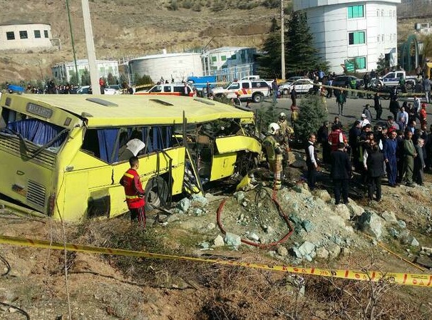 قطعا رئیس دانشگاه در حادثه واژگونی اتوبوس علوم و تحقیقات مقصر است / مبنای تغییرات مداوم در دانشگاه آزاد روشن نیست / با عدم ثبات مدیریت، بسیاری از مسائل اجرایی، آموزشی و فنی نادیده گرفته میشود؛ این موضوع قابل تحمل نیست / نباید سلایق سیاسی را وارد حوزه دانشگاه کنیم و مبنای تصمیم گیری قرار دهیم / اگر ثبات مدیریت شکل نگیرد، حوادثی شبیه واژگونی اتوبوس واحد علوم و تحقیقات باز هم به وجود میآید قطعا رئیس دانشگاه در حادثه واژگونی اتوبوس علوم و تحقیقات مقصر است / مبنای تغییرات مداوم در دانشگاه آزاد روشن نیست / با عدم ثبات مدیریت، بسیاری از مسائل اجرایی، آموزشی و فنی نادیده گرفته میشود؛ این موضوع قابل تحمل نیست / نباید سلایق سیاسی را وارد حوزه دانشگاه کنیم و مبنای تصمیم گیری قرار دهیم / اگر ثبات مدیریت شکل نگیرد، حوادثی شبیه واژگونی اتوبوس واحد علوم و تحقیقات باز هم به وجود میآید