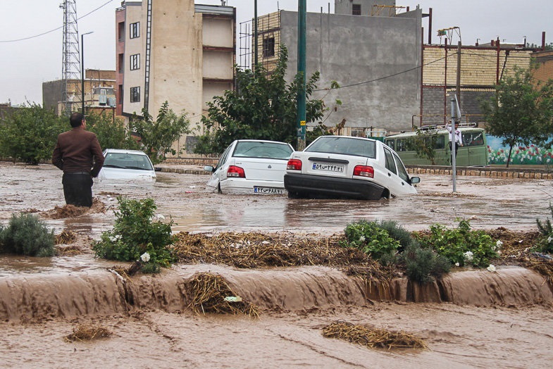 راه دسترسی 140 روستا با جمعیت 20 هزار نفر قطع شده است راه دسترسی 140 روستا با جمعیت 20 هزار نفر قطع شده است