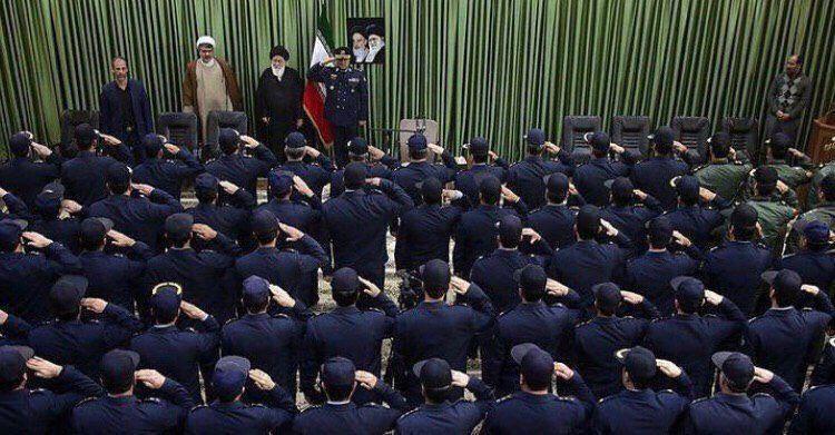 انتقاد زائری از ادای احترام معنی دار همافران به امام جمعه مشهد