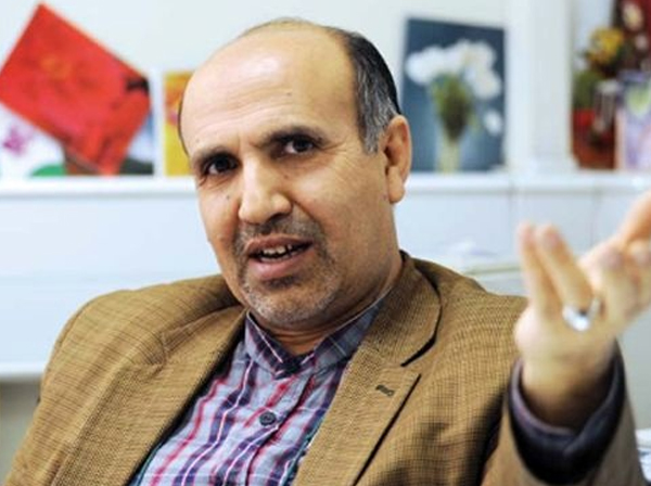 جوی درست کرده اند که اگر کسی از FATF دفاع کند، فکر میکنند اجنبی است / در یک اقتصاد بسته ما روز به روز عقب گرد میکنیم / تندروها در ۸ سال کشور کشور را بیش از ربع قرن به عقب بردند / اگر منافع ملی را درک کنیم حتی میتوانیم در انتخابات آمریکا نقش داشته باشیم / ایرانیهای خارج از کشور سالانه بین تا ۴ میلیارد دلار به شرکتهای هواپیمایی ترکیه، قطر و امارات پول بلیت میدهند؛ تحریمها را از بین ببریم، درآمد ملی کشور بهتر نمیشود؟ جوی درست کرده اند که اگر کسی از FATF دفاع کند، فکر میکنند اجنبی است / در یک اقتصاد بسته ما روز به روز عقب گرد میکنیم / تندروها در ۸ سال کشور کشور را بیش از ربع قرن به عقب بردند / اگر منافع ملی را درک کنیم حتی میتوانیم در انتخابات آمریکا نقش داشته باشیم / ایرانیهای خارج از کشور سالانه بین تا ۴ میلیارد دلار به شرکتهای هواپیمایی ترکیه، قطر و امارات پول بلیت میدهند؛ تحریمها را از بین ببریم، درآمد ملی کشور بهتر نمیشود؟