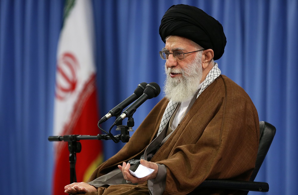 رهبر معظم انقلاب: تشکر من از مردم بابت «۲۲ بهمن» خیلی کمتر از حق آنان است/ عدهای ضعف خود را به انقلاب نسبت میدهند رهبر معظم انقلاب: تشکر من از مردم بابت «۲۲ بهمن» خیلی کمتر از حق آنان است/ عدهای ضعف خود را به انقلاب نسبت میدهند