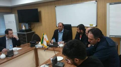 گفتگوي نماینده ویژه مدیرعامل گروه سایپا در نشست هاي مختلف با مشتریان