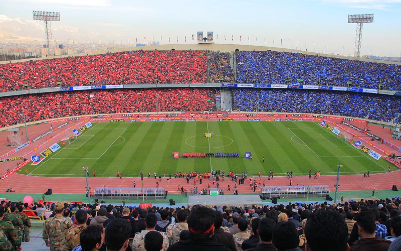 واگذاری تیمهای فوتبال استقلال و پرسپولیس تا سال ۱۴۰۰ انجام نخواهد شد واگذاری تیمهای فوتبال استقلال و پرسپولیس تا سال ۱۴۰۰ انجام نخواهد شد