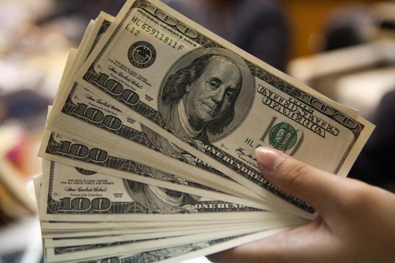 رییس کمیسیون اقتصادی مجلس:بازار متشکل ارزی از ابتدای سال 98 راه اندازی می شود