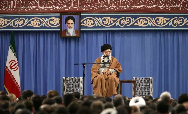 رهبر معظم انقلاب: ملت ایران قوی&zwnj;تر از ۴۰ سال قبل و دشمنان آن ضعیف&zwnj;تر شده&zwnj;&zwnj;اند