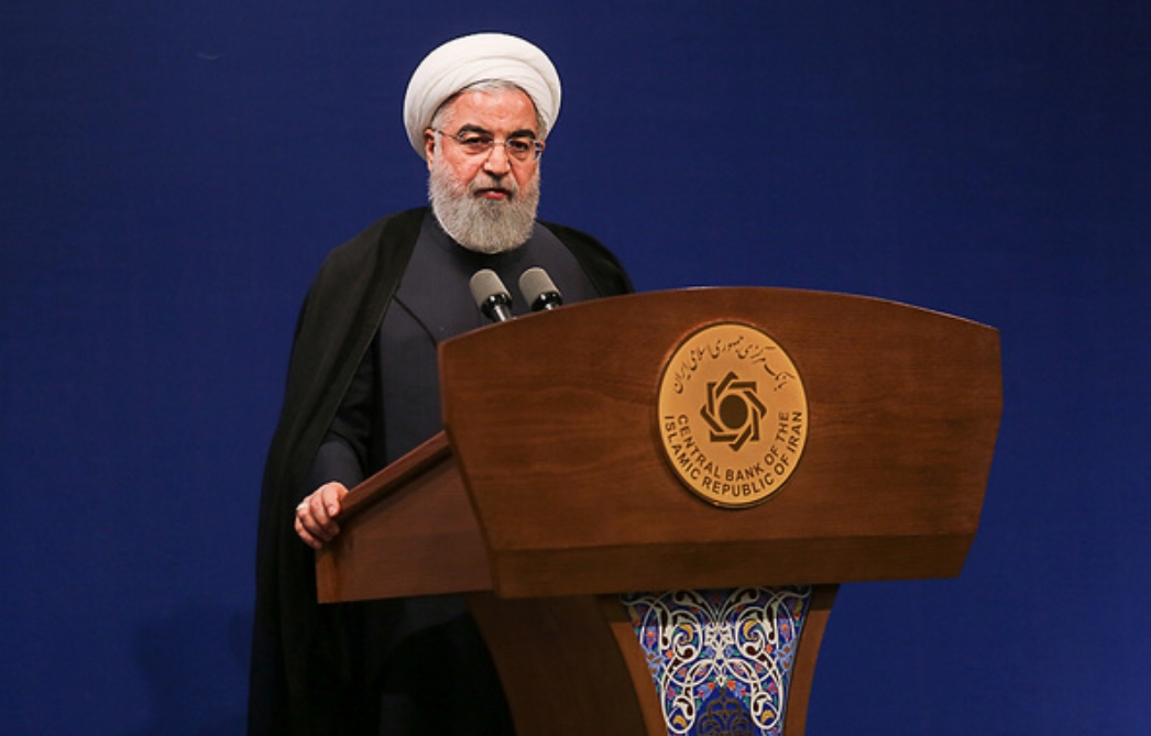 روحانی در دیدار جمعی از زنان، جوانان و دانشجویان: هنوز عده ای ۲۹ اردیبهشت ۹۶ را باور نکرده اند/ همه رقابت ۹۶ این بود که آیا مردم صاحب اختیار و انتخابند، یا باید هر چه ما می پسندیم را انتخاب کنند روحانی در دیدار جمعی از زنان، جوانان و دانشجویان: هنوز عده ای ۲۹ اردیبهشت ۹۶ را باور نکرده اند/ همه رقابت ۹۶ این بود که آیا مردم صاحب اختیار و انتخابند، یا باید هر چه ما می پسندیم را انتخاب کنند