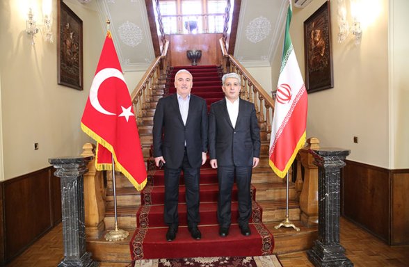 تاکید مدیران عامل بانک ملی و زراعت بانک ترکیه بر گسترش همکاری ها تاکید مدیران عامل بانک ملی و زراعت بانک ترکیه بر گسترش همکاری ها