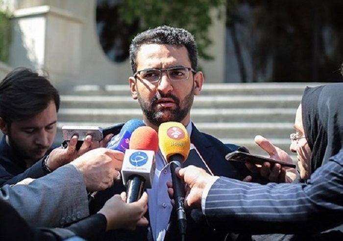 وزیر ارتباطات: مذاکرات با تلگرام با اطلاع دادستان وقت و کارگروه تعیین مصادیق مجرمانه انجام گرفته ؛ مساله محرمانه و پوشیده&zwnj;ای نیست
