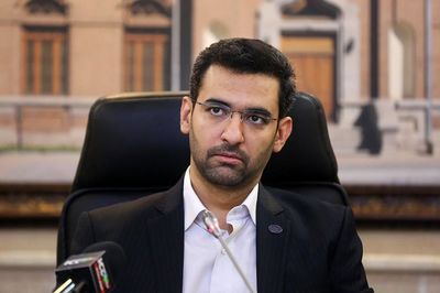 وزیر ارتباطات: نیمی از موهای سفیدم ناشی از اجرای طرح رجیستری است/مقابله با کارتلهای فاسد قاچاق، کندی دستگاهها در اتصال به یکدیگر در اجرای دولت الکترونیکی، سودجويان و تلاطم نرخ ارز از پیچیدگیهای اجرایی طرح بود وزیر ارتباطات: نیمی از موهای سفیدم ناشی از اجرای طرح رجیستری است/مقابله با کارتلهای فاسد قاچاق، کندی دستگاهها در اتصال به یکدیگر در اجرای دولت الکترونیکی، سودجويان و تلاطم نرخ ارز از پیچیدگیهای اجرایی طرح بود