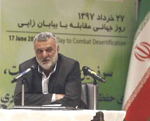 وزیر جهاد کشاورزی:تخصیص 200 میلیون دلار برای آبخیزداری منشا تحول در جلوگیری از ریزگردها و حفظ خاک است/ افزایش 25 درصدی بهره وری آب طی پنج سال اخیر وزیر جهاد کشاورزی:تخصیص 200 میلیون دلار برای آبخیزداری منشا تحول در جلوگیری از ریزگردها و حفظ خاک است/ افزایش 25 درصدی بهره وری آب طی پنج سال اخیر
