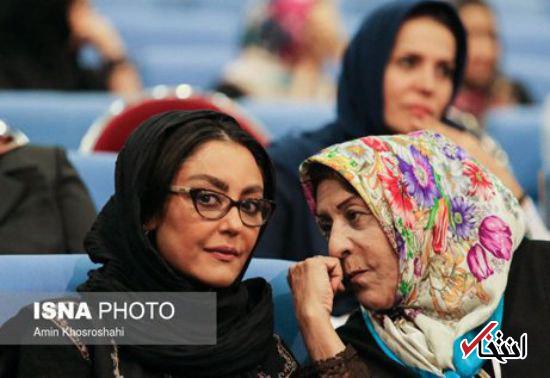 تصاویر: حضور سلبریتی ها در مراسم افطار یکسال و دوسال قبل رییس جمهور؛ در این مدت، &laquo;سفره مردم&raquo; کوچک شده؟!