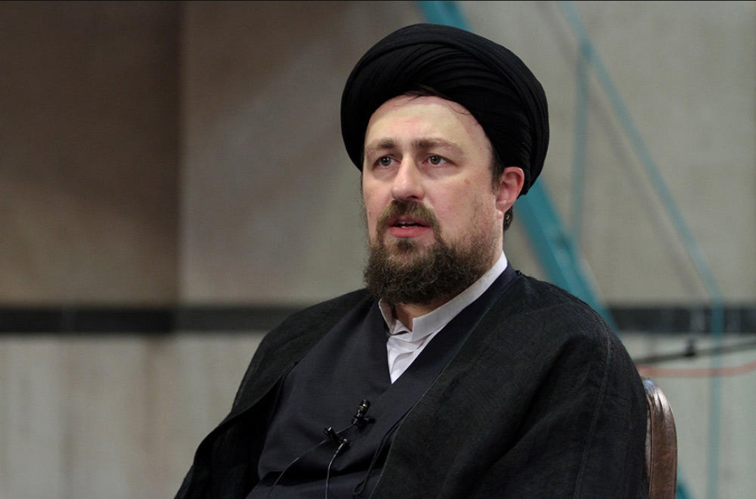 انتقاد سید حسن خمینی از پیری سنّ مدیریتی در کشور: جامعه روی دو بال توان جوانان و تجربه پیران حرکت می کند/ هیچ کس با کنار نشستن و بیهوده نشستن به جایی نرسیده است