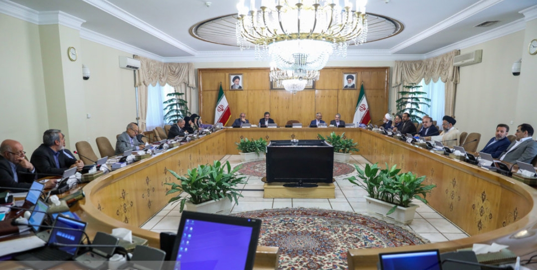 بررسی گزارش وزارت امور خارجه از تعهدات اروپا به ایران در جلسه هیات دولت