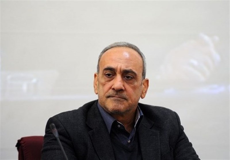 گرشاسبی: به بیرانوند گفتم تا باز شدن پنجره نقل&zwnj;وانتقالات در پرسپولیس بماند/ تکلیف امیری و رفیعی فردا مشخص می&zwnj;شود