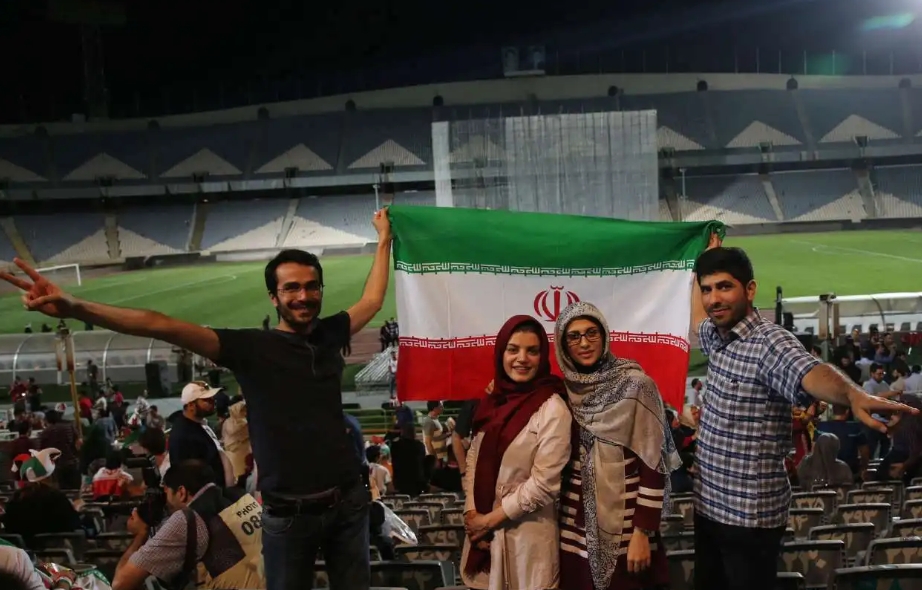 ظرفیت ورزشگاه آزادی برای تماشای بازی ایران و پرتغال تکمیل شد