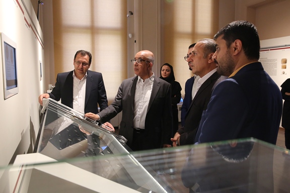 استقبال سفیر الجزایر از برگزاری نمایشگاه مشترک اسکناس با بانک ملی