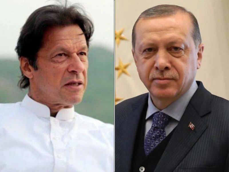 عمران خان: از ترکیه برابر تحریم های آمریکا حمایت می کنیم