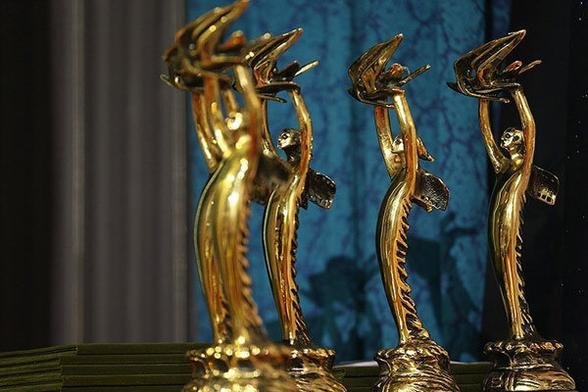 معرفی برگزیدگان بیستمین جشن سینمای ایران؛ از حامد بهداد تا غزل شاکری معرفی برگزیدگان بیستمین جشن سینمای ایران؛ از حامد بهداد تا غزل شاکری